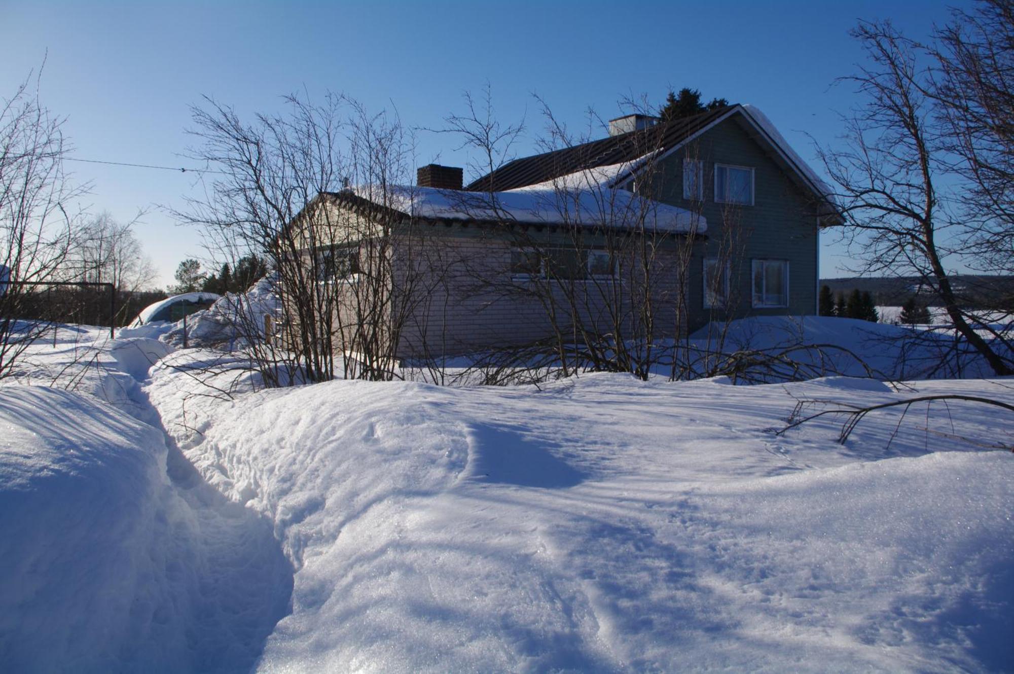 Aneen Loma Vacation And Cottages بوسيو الغرفة الصورة