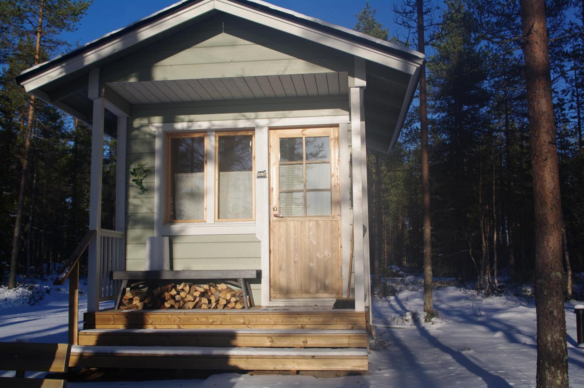 Aneen Loma Vacation And Cottages بوسيو الغرفة الصورة