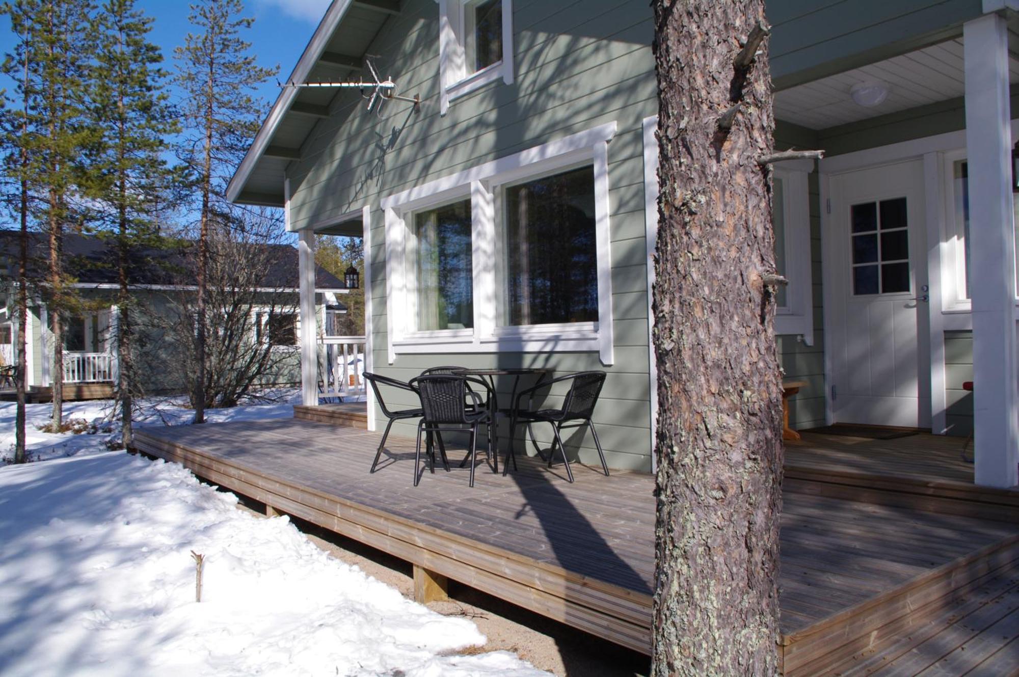 Aneen Loma Vacation And Cottages بوسيو الغرفة الصورة