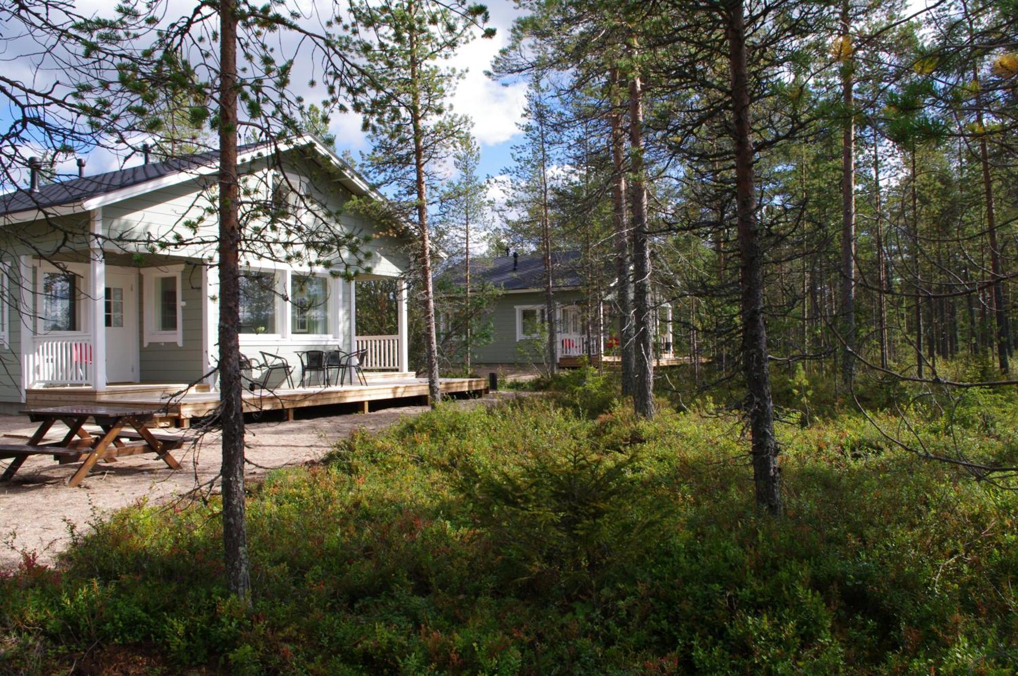 Aneen Loma Vacation And Cottages بوسيو الغرفة الصورة