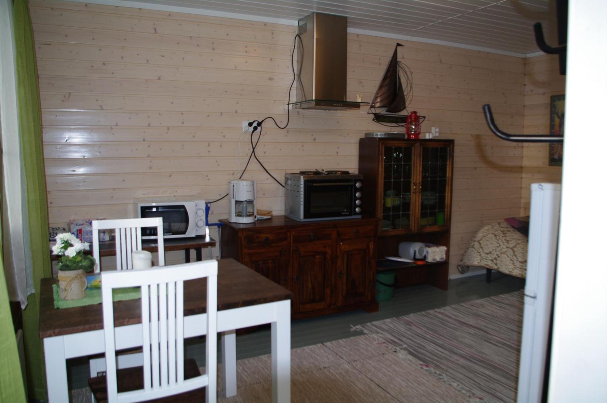 Aneen Loma Vacation And Cottages بوسيو الغرفة الصورة