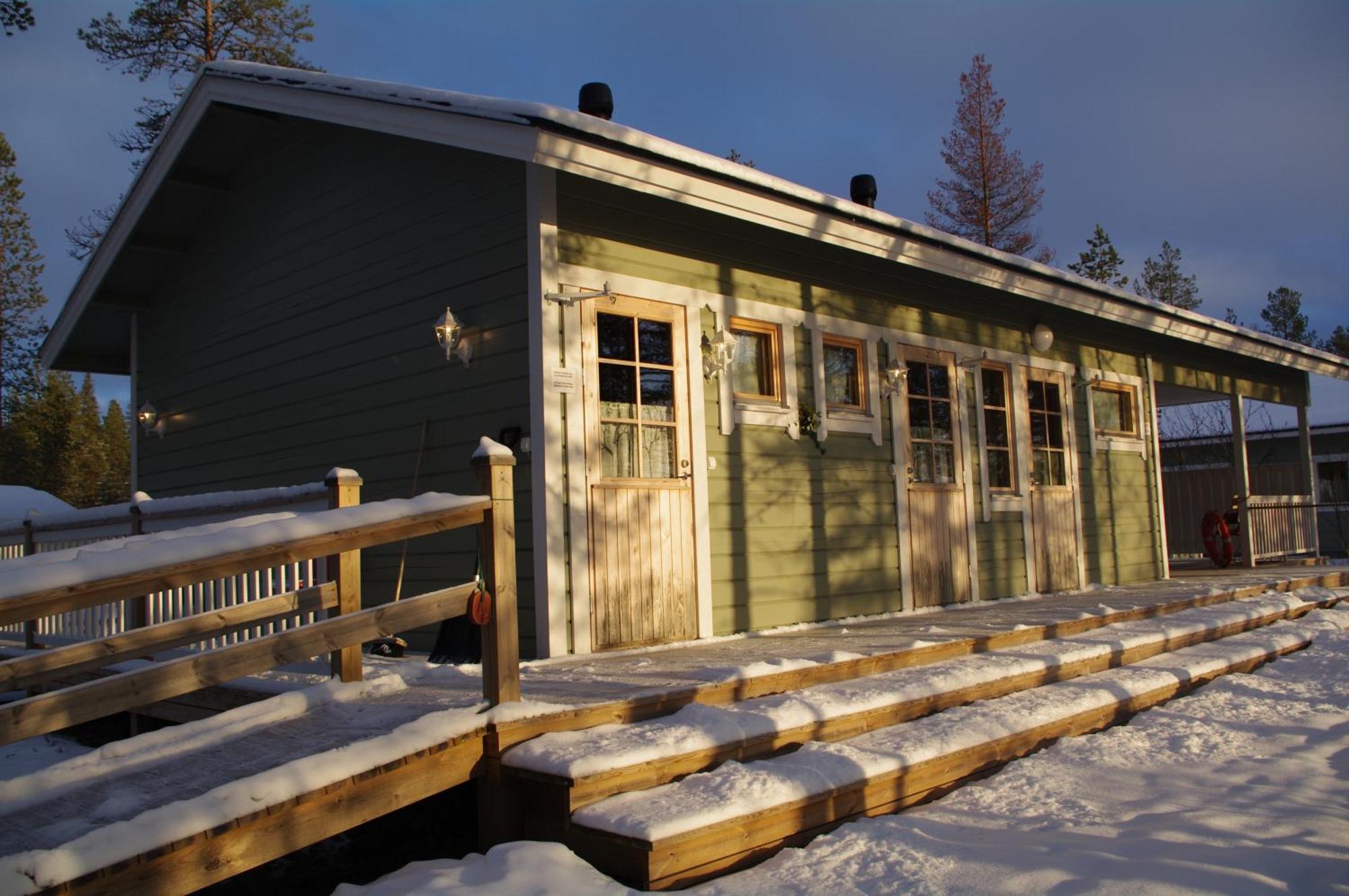 Aneen Loma Vacation And Cottages بوسيو الغرفة الصورة