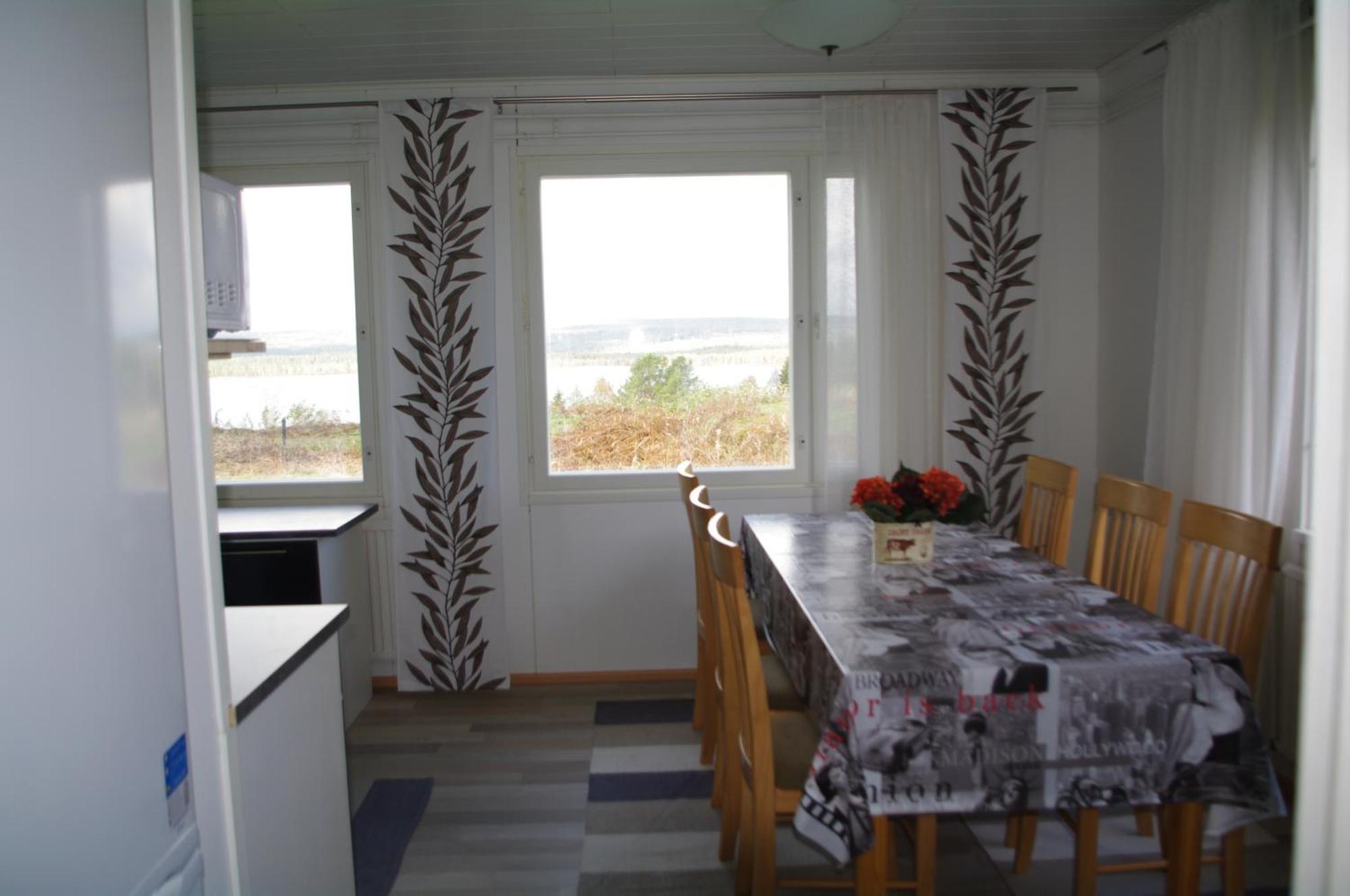 Aneen Loma Vacation And Cottages بوسيو الغرفة الصورة